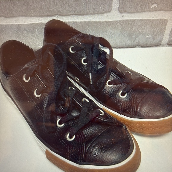 Converse Other - Converse  All Star Chuck Taylor Boys Leather Sneaker  Jr. US Sz:2 Black EUC